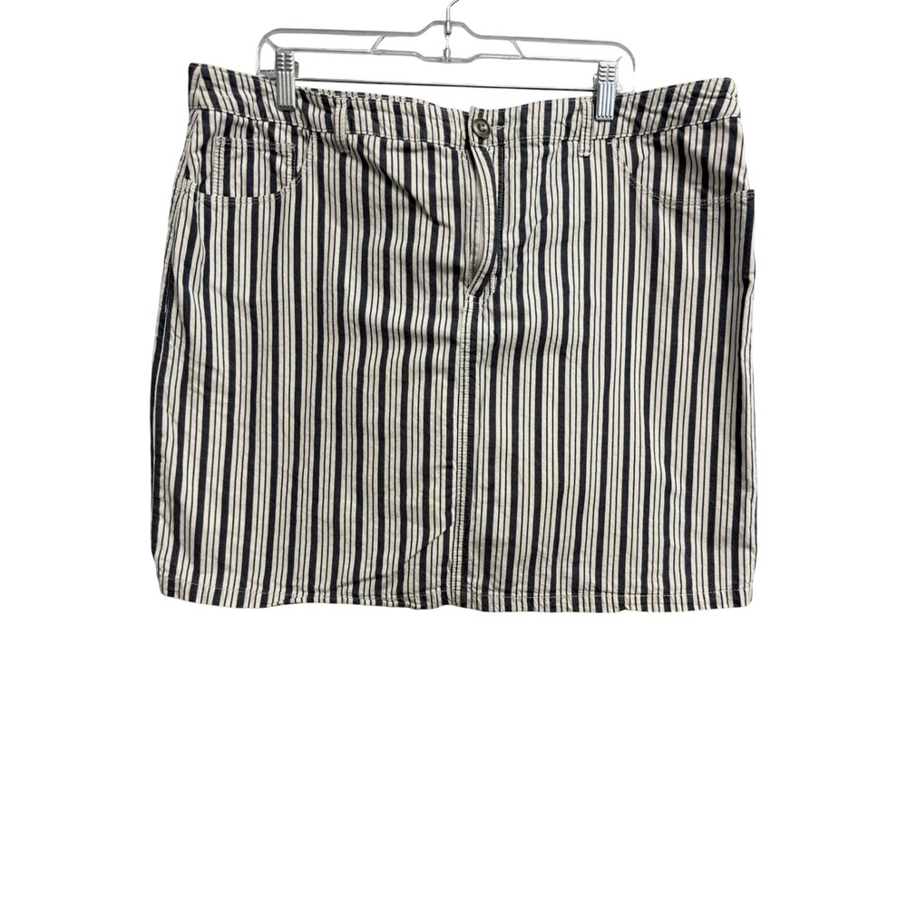 Croft & Barrow Womens 16W Striped Skort Navy Blue White Cotton Mini Skirt Shorts